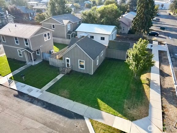 2nd image of 406 W 7th Avenue