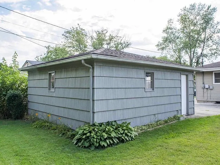 1222 N Ironwood Dr — Photo 26