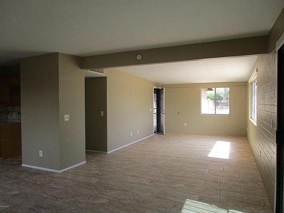 4th image of 4858 S Calle Miura
