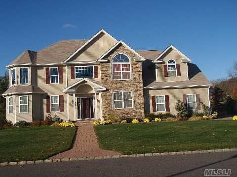 1st image of 26 Sherwood Dr