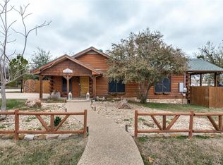 401 E Weaver Ave, Alvarado, TX 76009