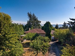 8625 Aldous Ter, North Saanich, BC V8L 1L3