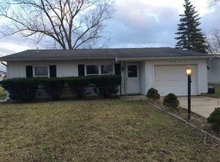 2016 Montford Dr, Fort Wayne, IN 46816