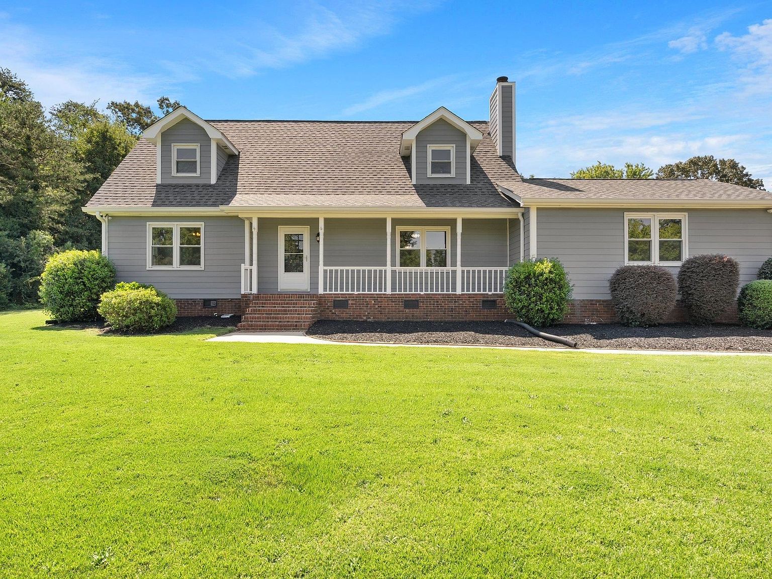 211 Trailwood Dr, Spartanburg, SC 29301 Zillow