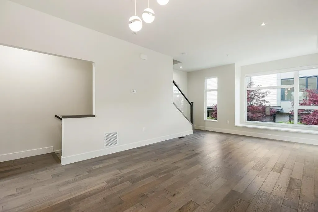 2 bed, 1198 sqft, $3,800 — Photo 3