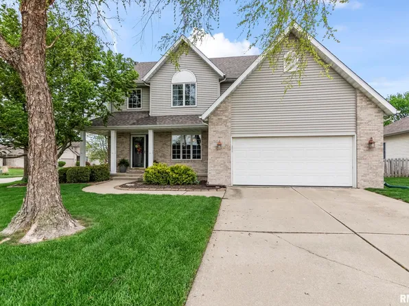 2700 Dryden Dr, Springfield, IL 62711