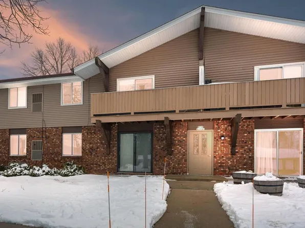 W158N11141 Legend AVENUE #3, Germantown, WI 53022