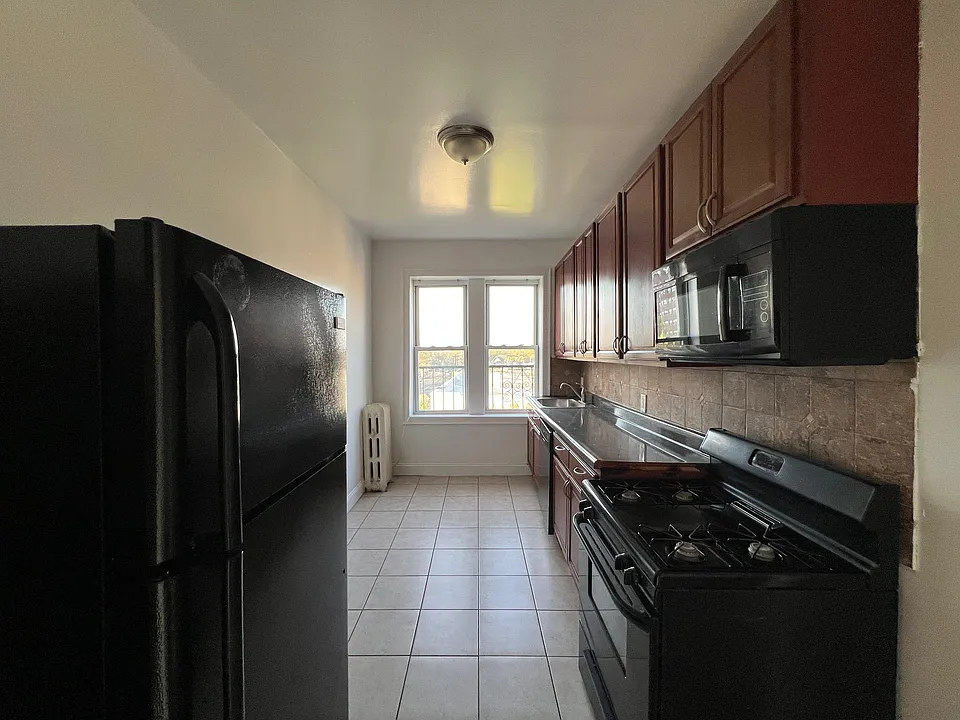 1204 Kennedy Blvd #42E