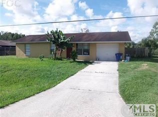 9112 Pineapple Rd, Fort Myers, FL 33967