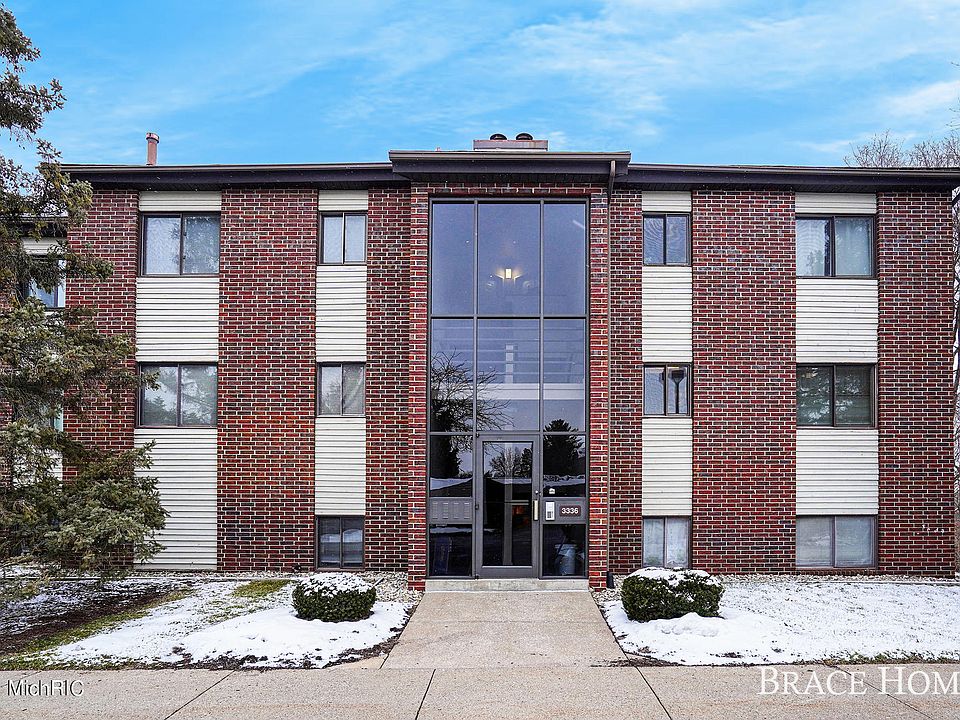 1st image of 3336 Devonwood Hls NE #76