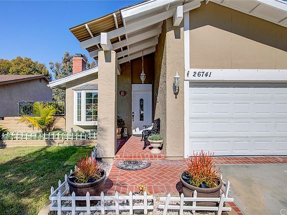 3rd image of 26741 Avenida Shonto