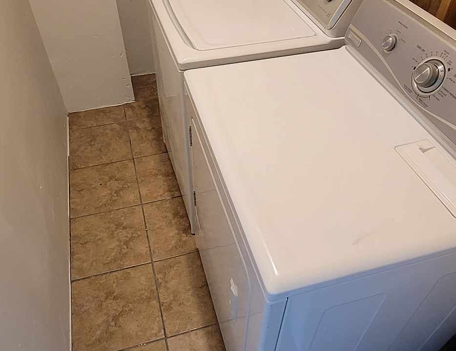 1st image of 254 E 700 S