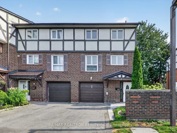 331 Trudelle St #49, Toronto, ON M1J 3J9