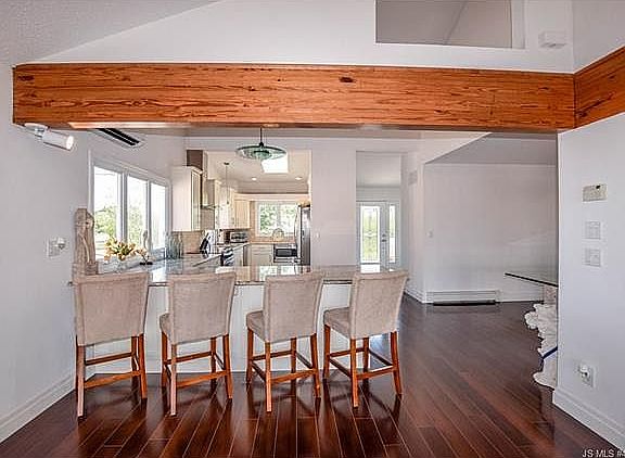 5th image of 1131 Beach Haven West Blvd