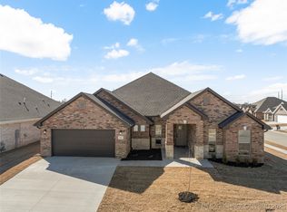 2801 E Northampton St, Broken Arrow, OK 74014