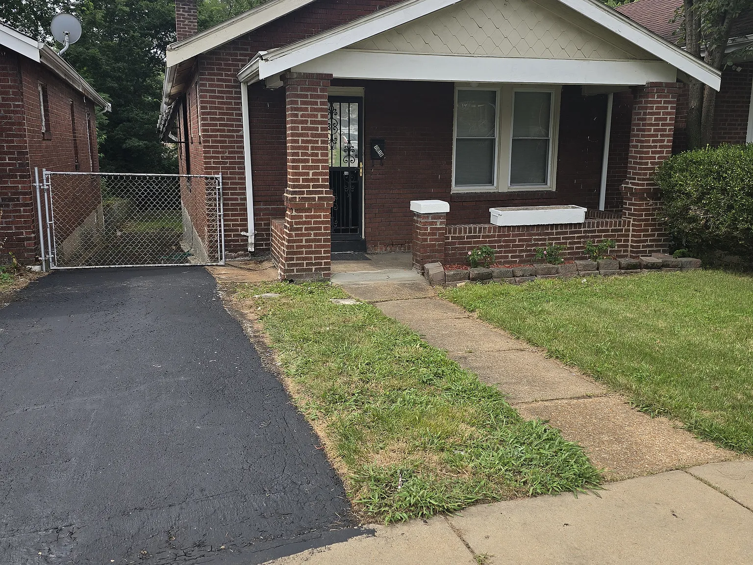 2 bed, 1200 sqft, $1,275 — Photo 3