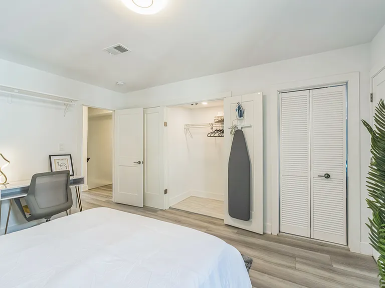 1802 Benning Rd NE — Photo 10