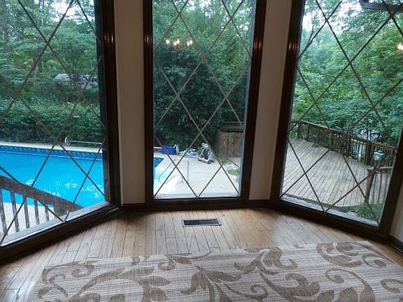 2nd image of 2463 Wildwood Dr