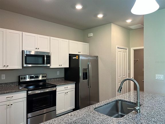 2nd image of 3685 Trenton Ln