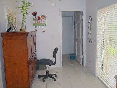 Breakfast Nook/office