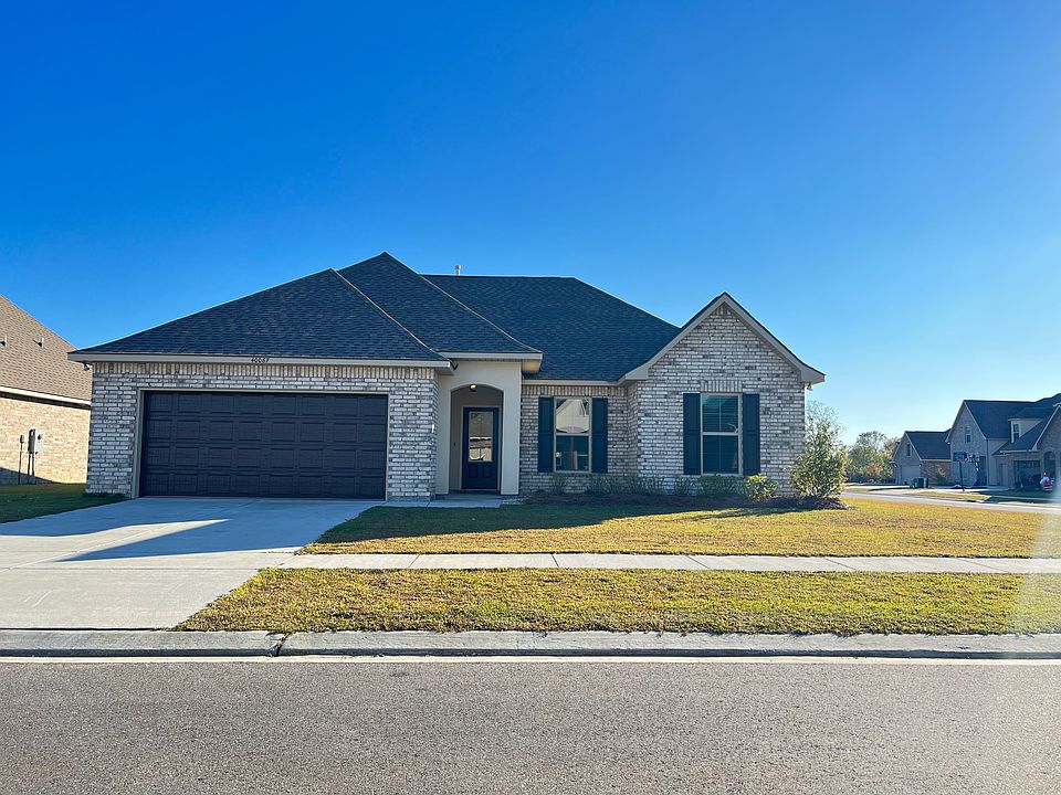 1st image of 40087 Maddie Dr