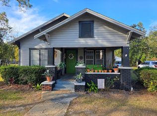 403 N Church St, Hahira, GA 31632