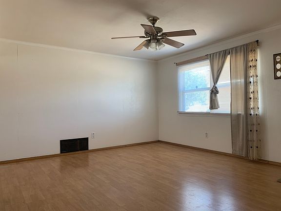 3rd image of 5410 Avenue G