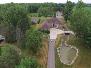 5255 Lahring Rd, Linden, MI 48451