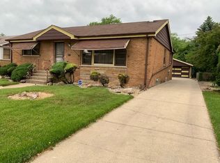 15602 Gouwens Ln, South Holland, IL 60473