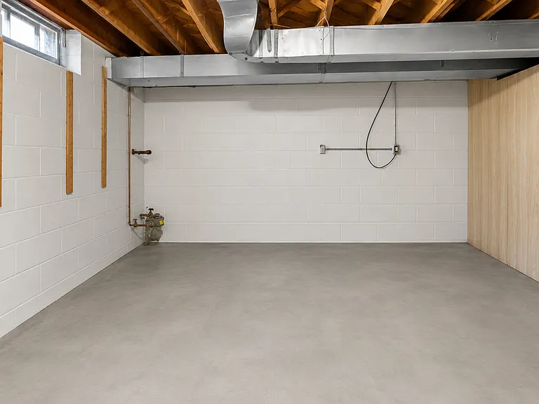 450 Marquette Dr — Photo 10
