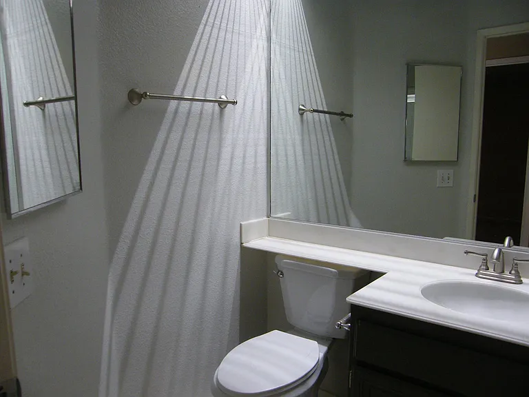 17 Rock Cliff Pl — Photo 24