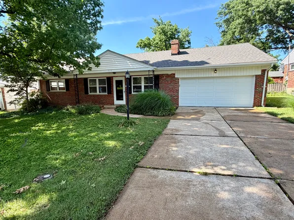 715 Kirkshire Dr, Saint Louis, MO 63122