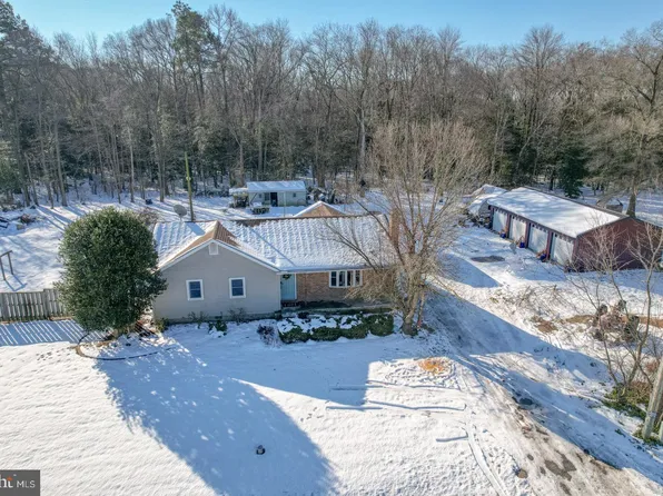 1498 Vernon Rd, Harrington, DE 19952