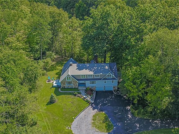 2nd image of 14979 Hillbrook Ln E