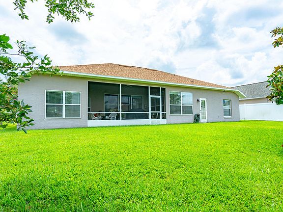 3rd image of 1771 Creekwater Blvd