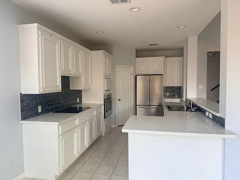3204 Coral Ridge Dr — Photo 8