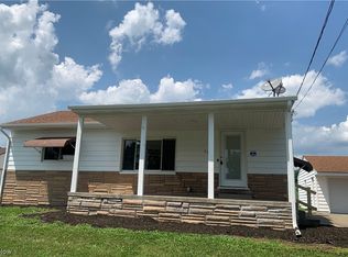 520 Hyatt Ave, Campbell, OH