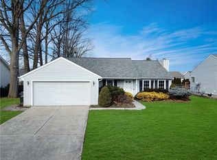 420 Auburn St, Elyria, OH 44035
