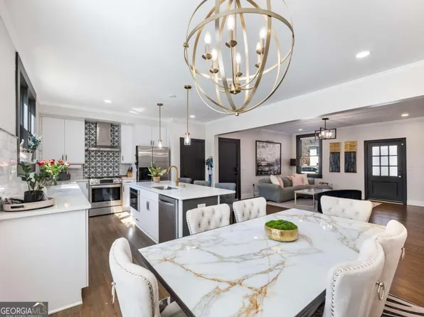 88 Peachtree Memorial Dr NW #88, Atlanta, GA 30309