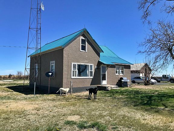 Northeast Cheyenne County Acreage - Metal roof on home