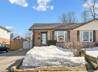 303 A Mayview Cres, Waterloo, ON N2V1P5