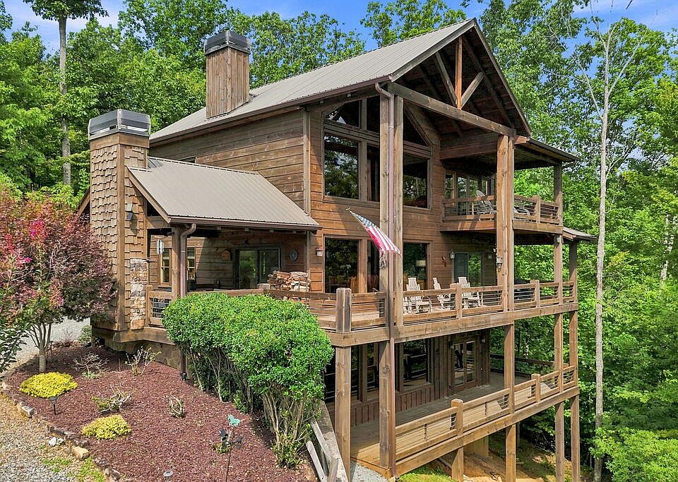1st image of 476 Deer Crest Rd