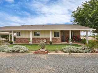 17110 Vets Rd, Lockeford, CA 95237