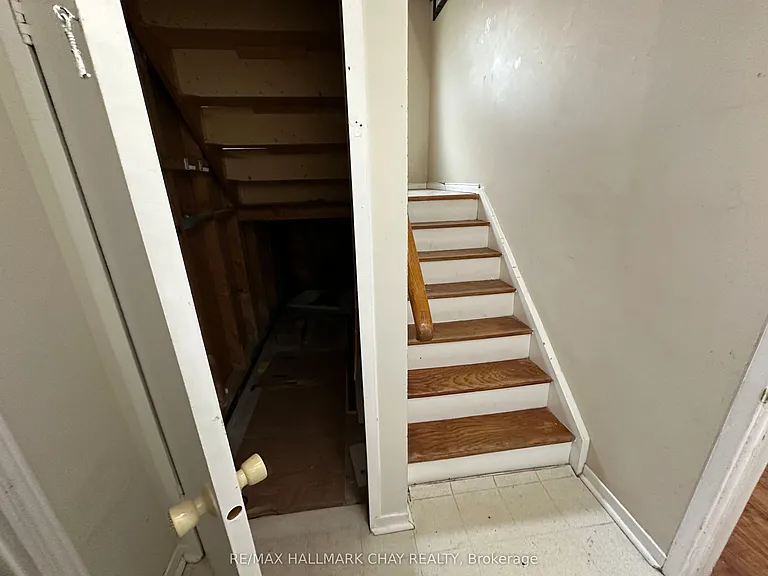 278 Pine Dr — Photo 10