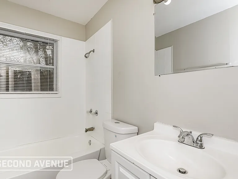 9513 Baker Ct — Photo 17