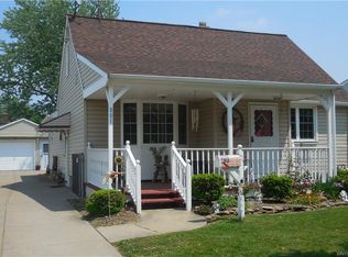 881 Riverview Blvd, Tonawanda, NY 14150