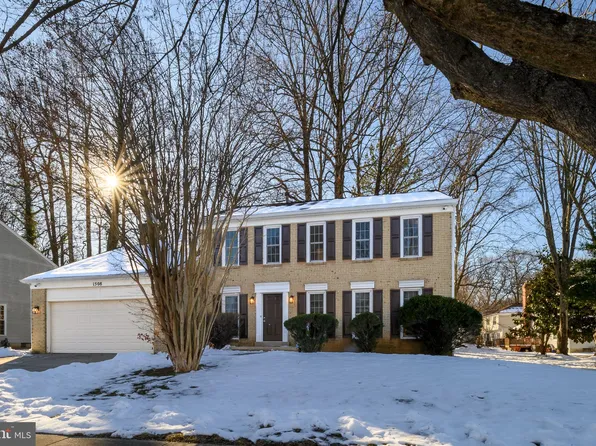 1508 Fairlakes Pl, Bowie, MD 20721