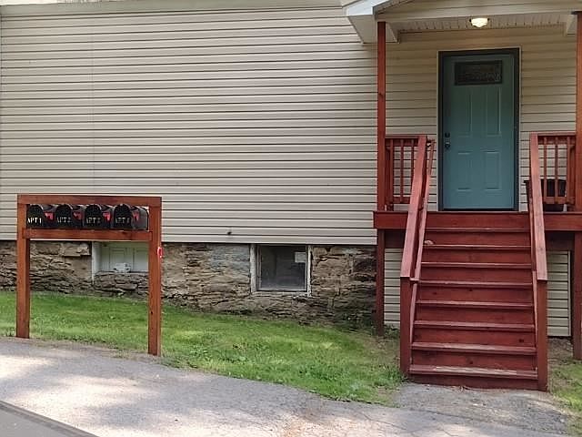 2nd image of 114-1 Pleasant Ave