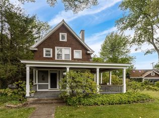 24 Banbury Ln, Pittsburgh, PA 15202