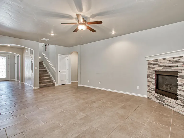 7896 Enchanted Path Dr — Photo 38